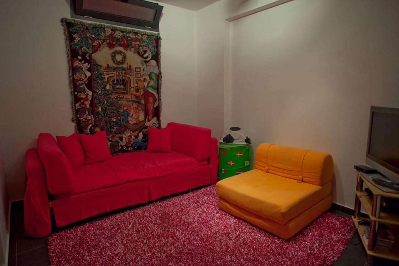 Villa Natasa Lampiri  Екстериор снимка